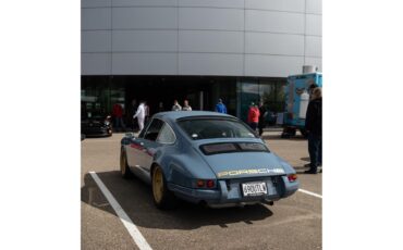 Porsche-912-1969-Aetna-Blue-Black-7