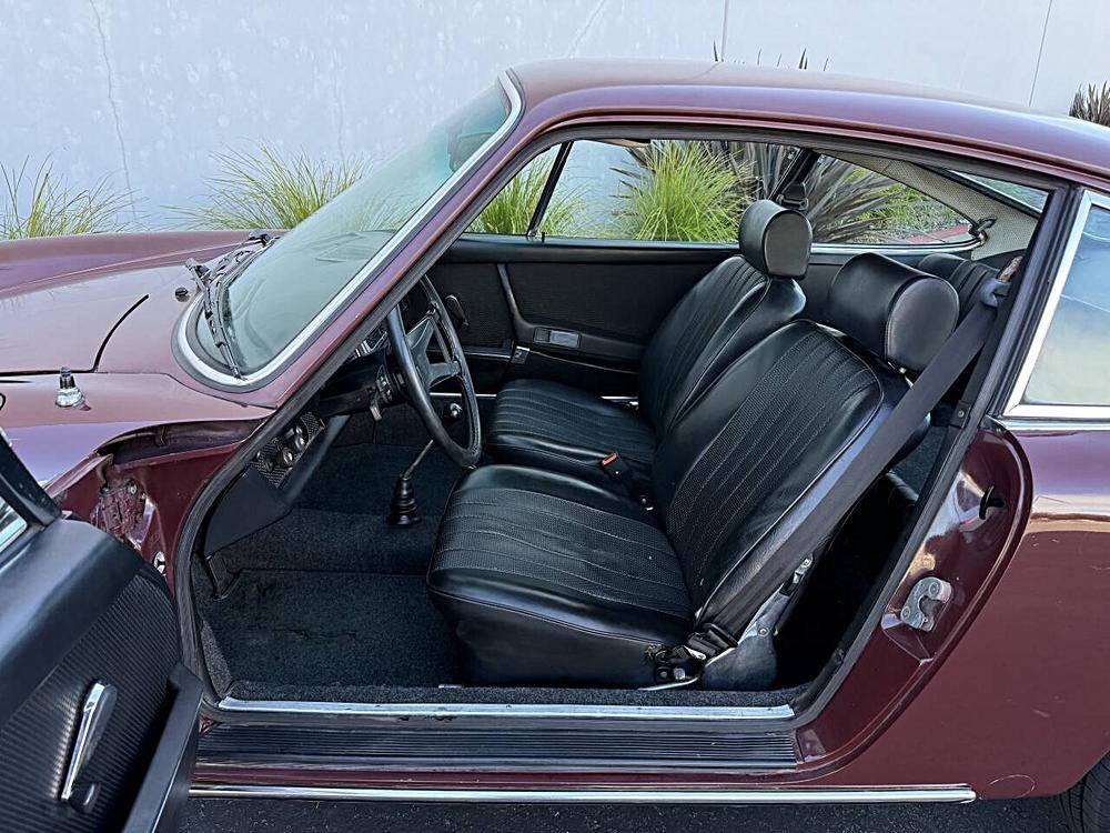 Porsche-912-1969-purple-12