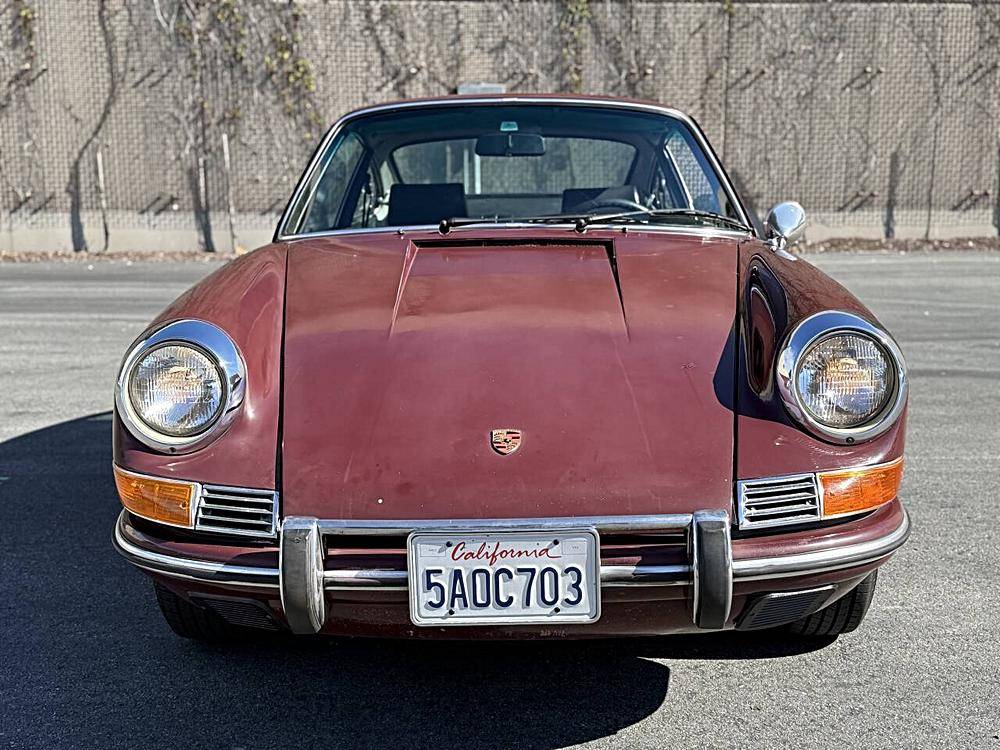 Porsche-912-1969-purple-15