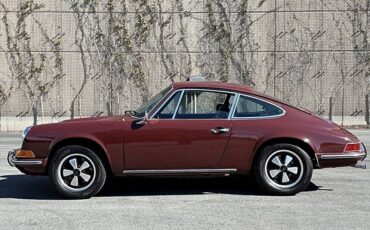 Porsche-912-1969-purple-16