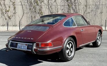 Porsche-912-1969-purple-19
