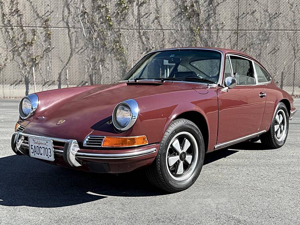 Porsche-912-1969-purple-2