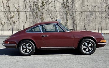 Porsche-912-1969-purple-20