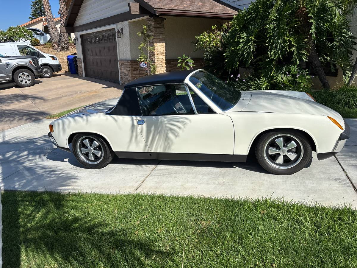 Porsche-914-1971-white-3