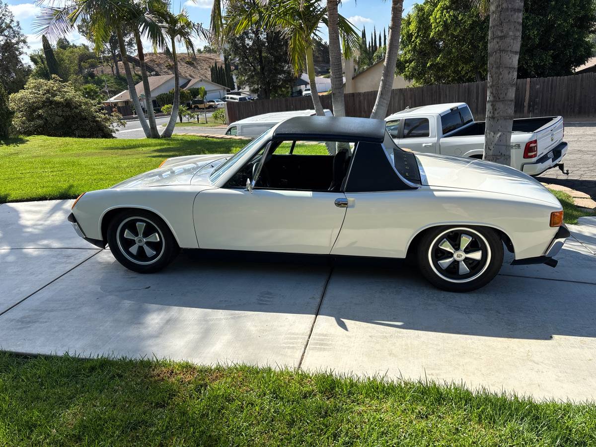 Porsche-914-1971-white-5