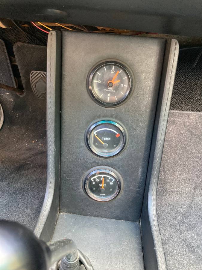 Porsche-914-1974-silver-10
