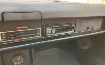 Porsche-914-1974-silver-15