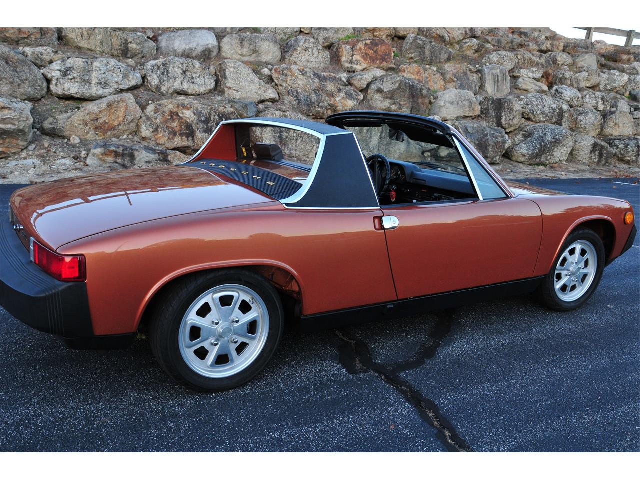 Porsche-914-1975-Copper-Metallic-Black-Leather-30