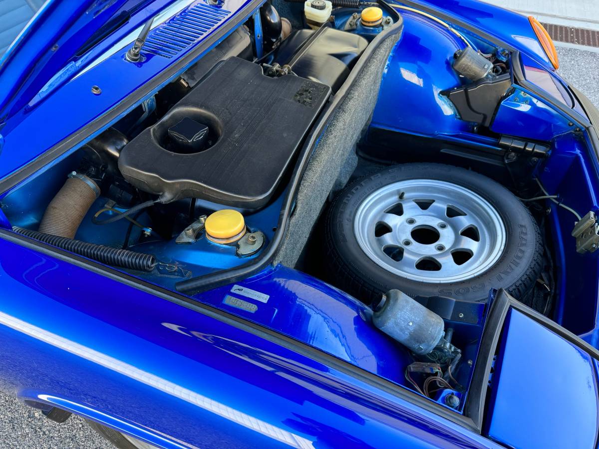 Porsche-914-1976-blue-10