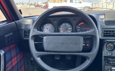 Porsche-924-1979-Guards-Red-Tartan-Red-13