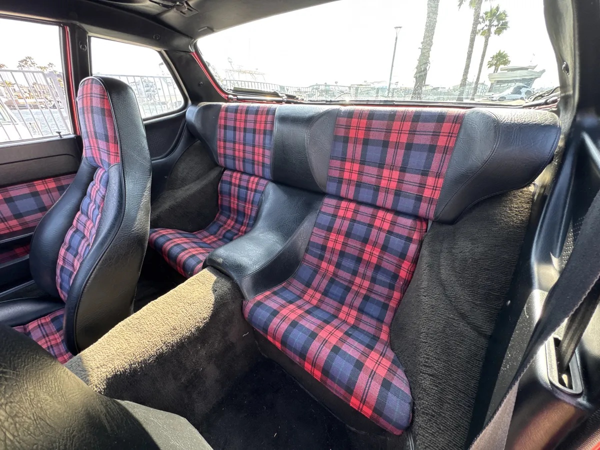 Porsche-924-1979-Guards-Red-Tartan-Red-19