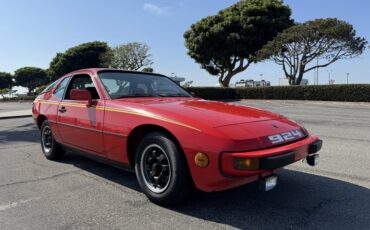 Porsche-924-1979-Guards-Red-Tartan-Red