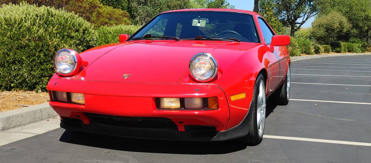 Porsche-924-1985-red-51
