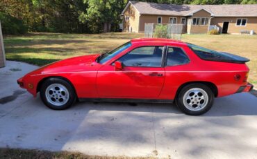 Porsche-924-s-1987-red-1