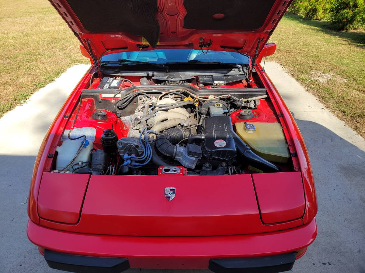 Porsche-924-s-1987-red-3
