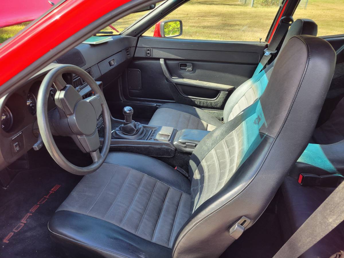Porsche-924-s-1987-red-4