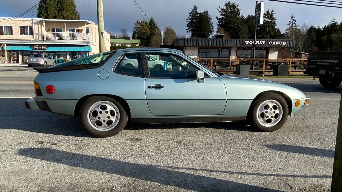 Porsche-924s-1987-green-19