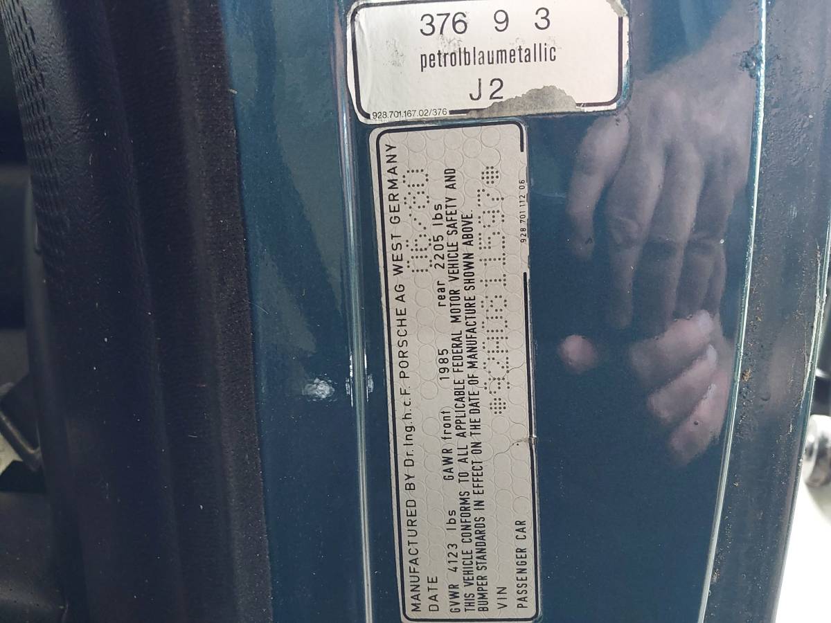 Porsche-928-1980-green-29
