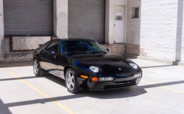 Porsche-928-gts-1994-black