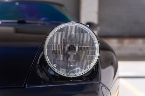 Porsche-928-gts-1994-black-65