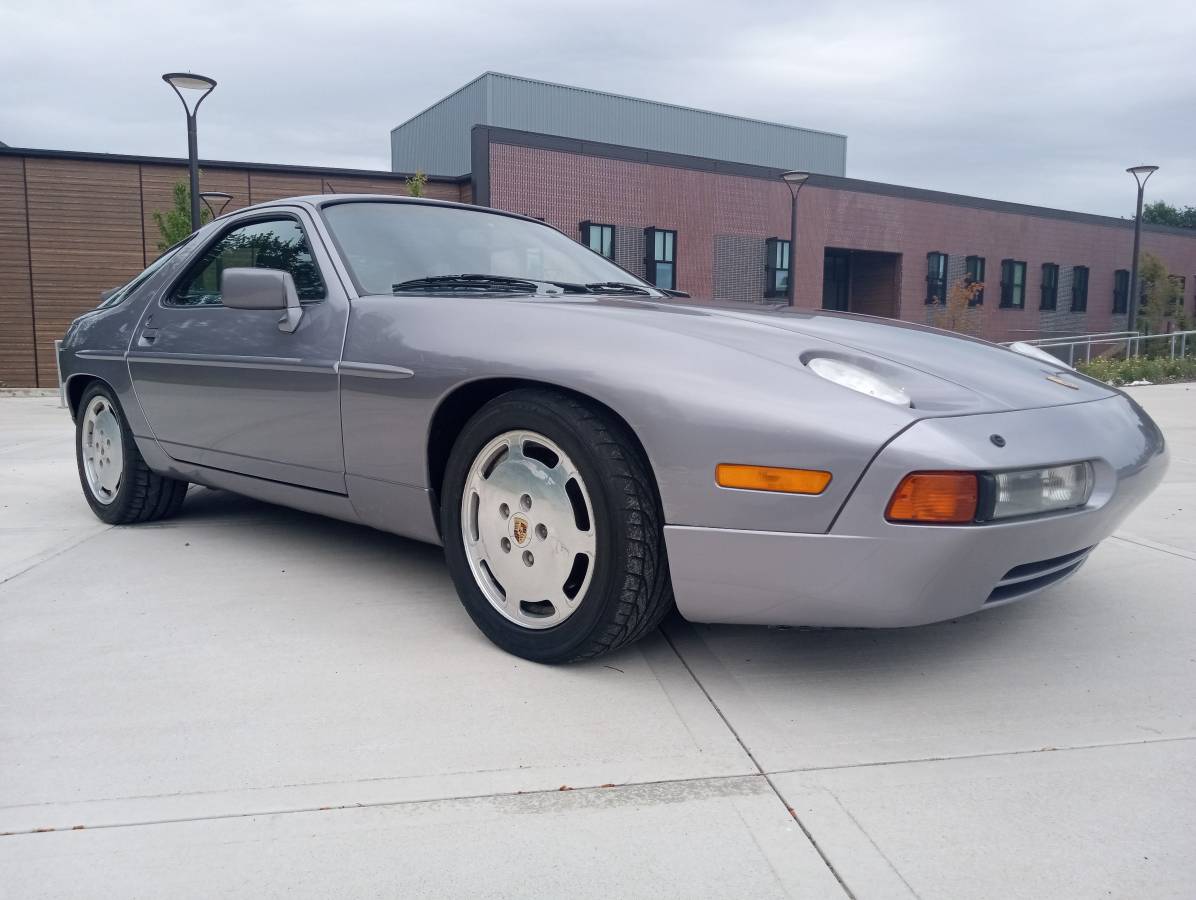 Porsche-928-s4-1989-silver-10