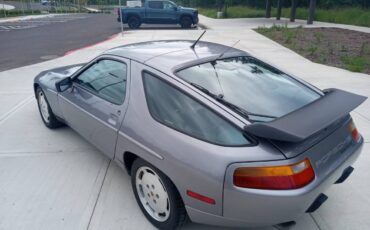 Porsche-928-s4-1989-silver-3