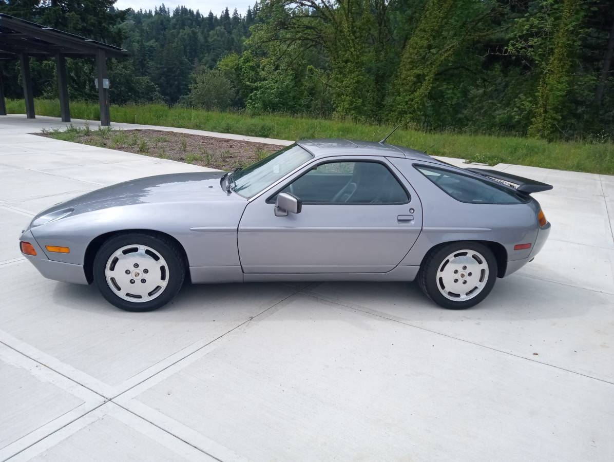 Porsche-928-s4-1989-silver-9