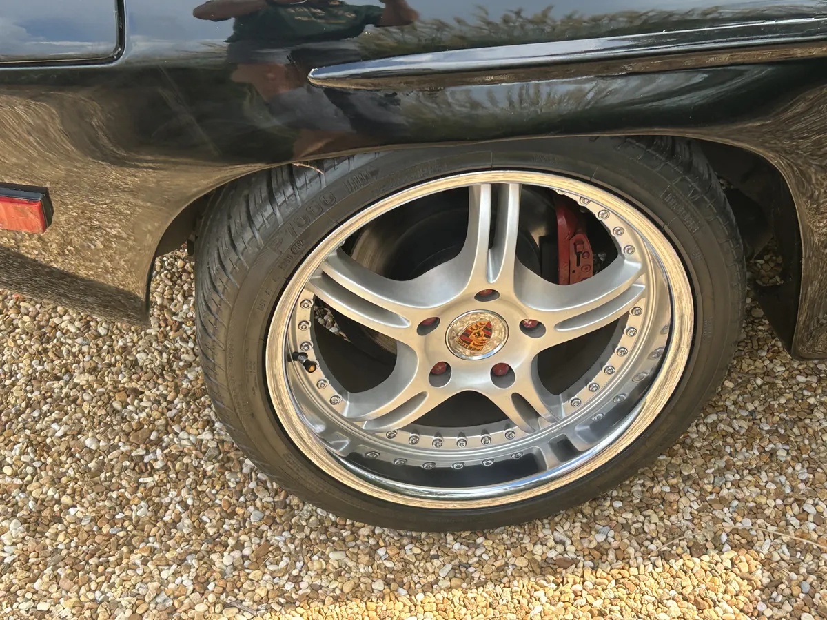 Porsche-928s-1984-Black-Black-5