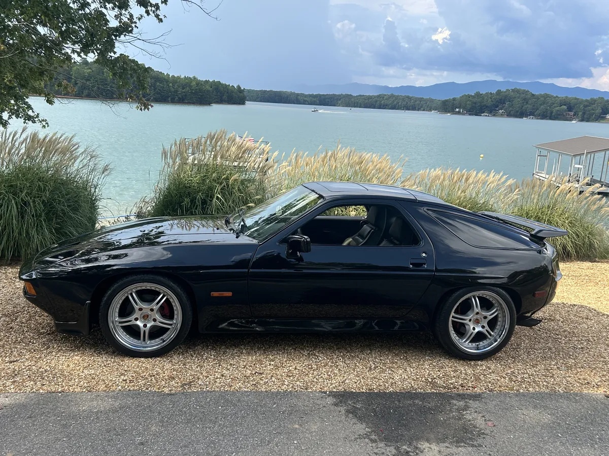 Porsche-928s-1984-Black-Black-8