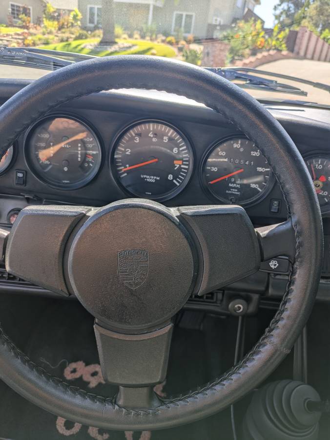 Porsche-930-1976-28