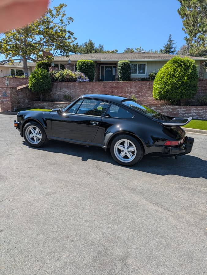 Porsche-930-1976-80