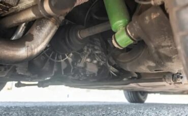 Porsche-930-1979-Guards-Red-Black-12