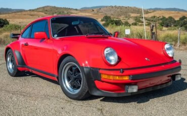 Porsche-930-1979-Guards-Red-Black