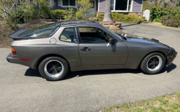 Porsche-944-1983-brown-14