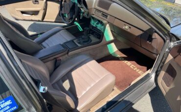 Porsche-944-1983-brown-17