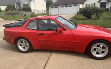 Porsche-944-1986-Red-Black-2