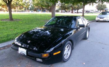 Porsche-944-1986-black-3
