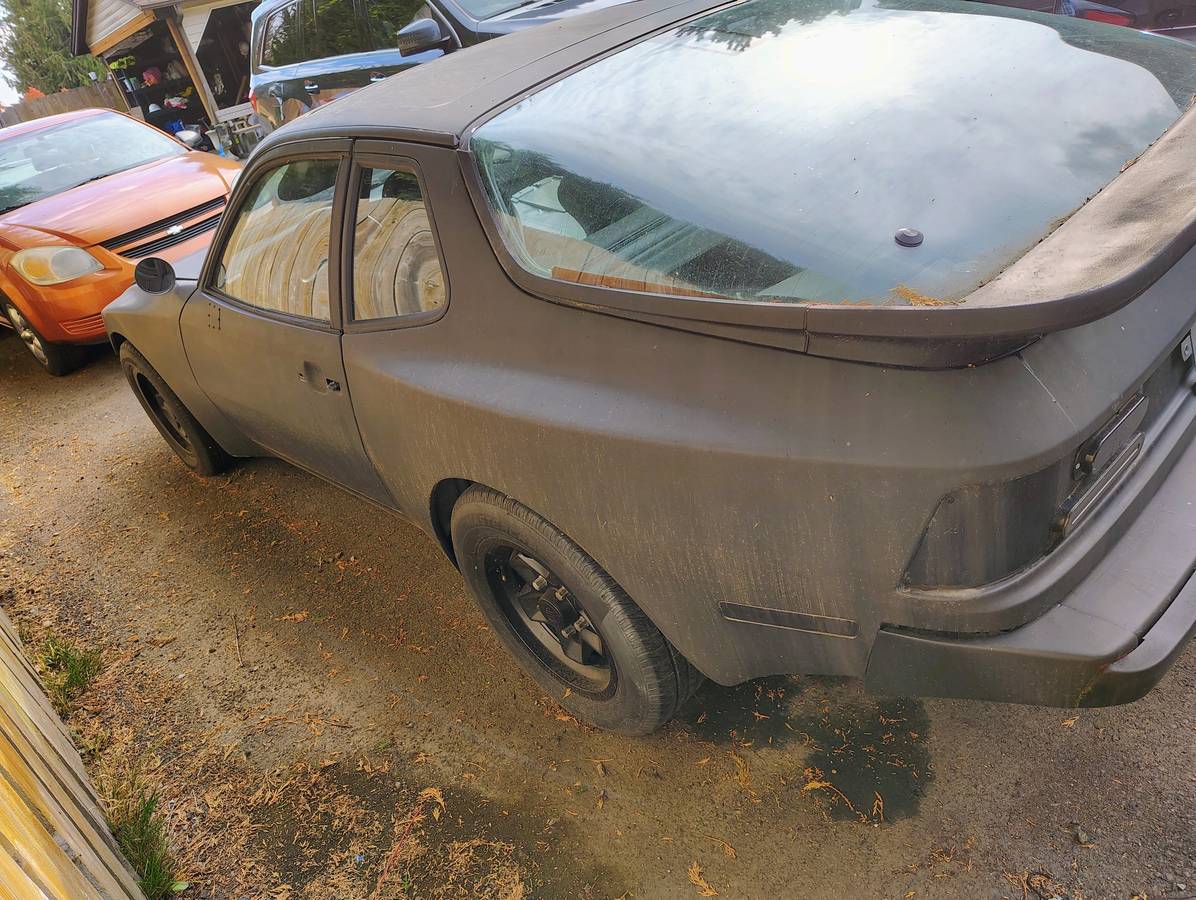 Porsche-944-1988-black-1