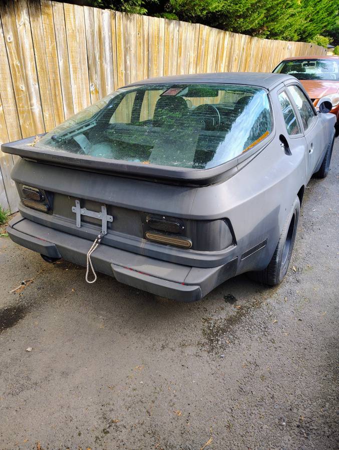 Porsche-944-1988-black-8