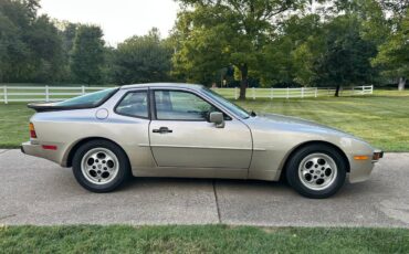 Porsche-944-1989-5