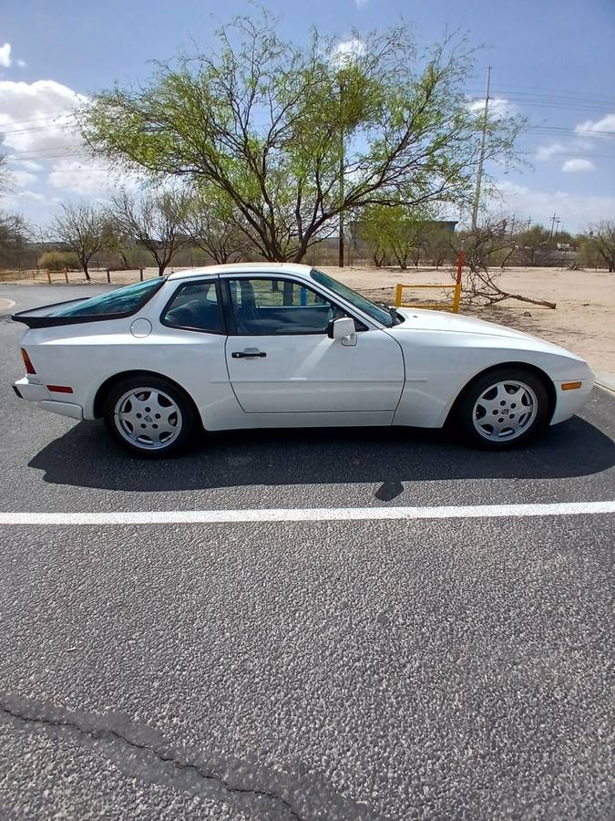 Porsche-944-s2-1989-37
