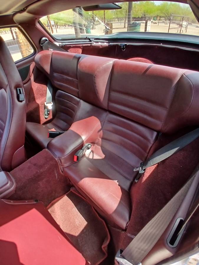 Porsche-944-s2-1989-4