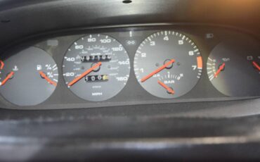 Porsche-944-turbo-1986-11