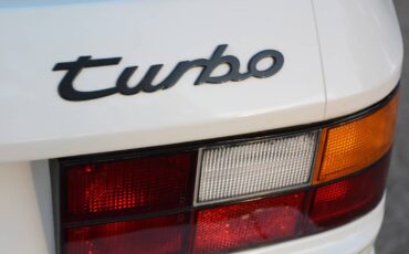 Porsche-944-turbo-1986-19