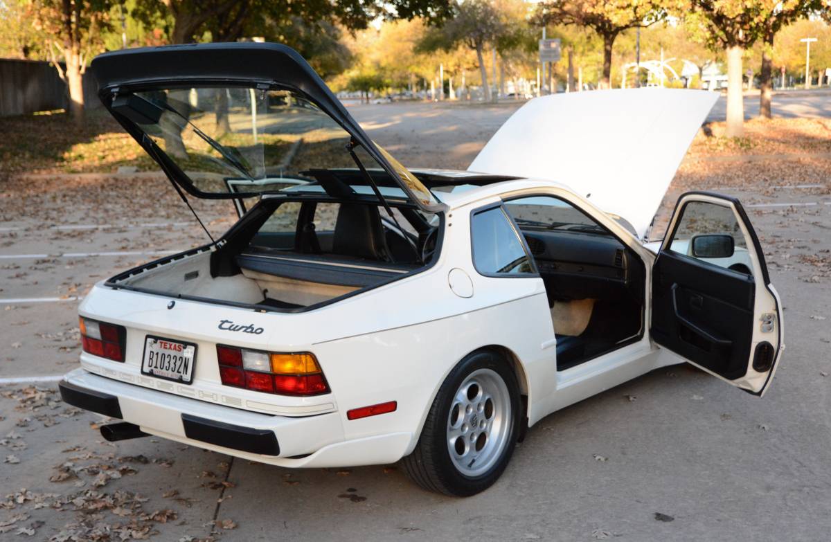 Porsche-944-turbo-1986-2