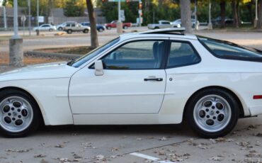 Porsche-944-turbo-1986-5