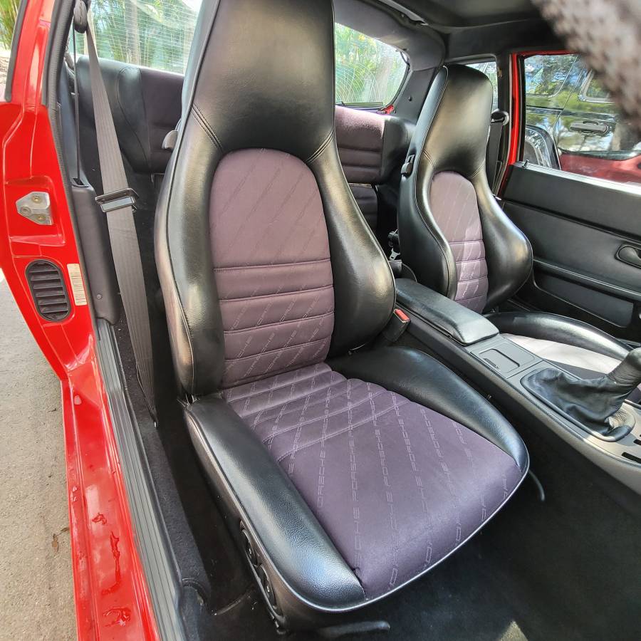 Porsche-944-turbo-1986-red-12