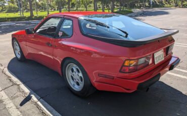 Porsche-944-turbo-1986-red-14