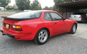 Porsche-944-turbo-1986-red-15
