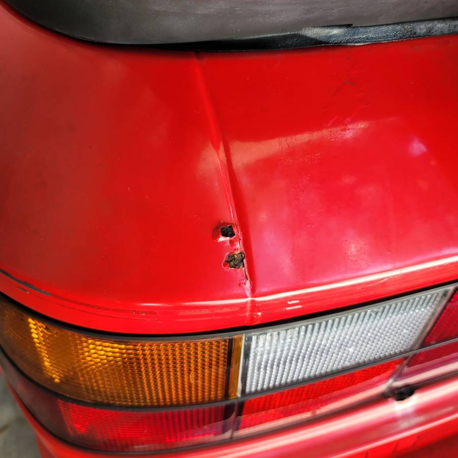 Porsche-944-turbo-1986-red-16